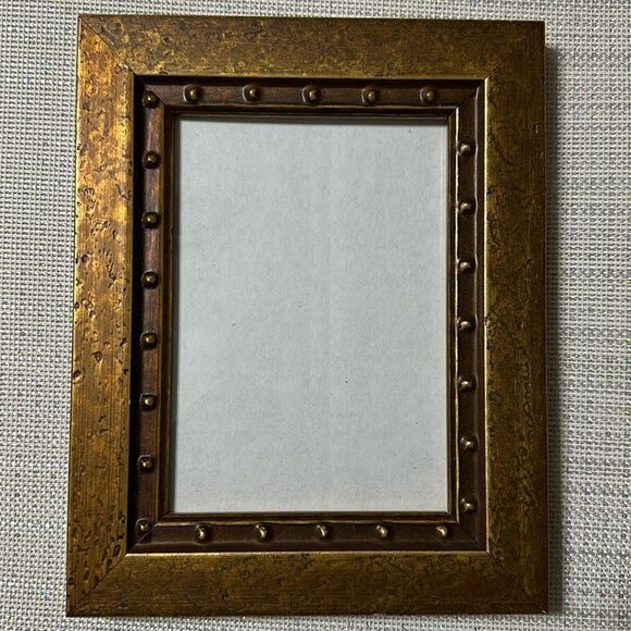 MILBURN Vintage Style Gold Brass Tone 5 x 7 Picture Frame - Picture 1 of 11